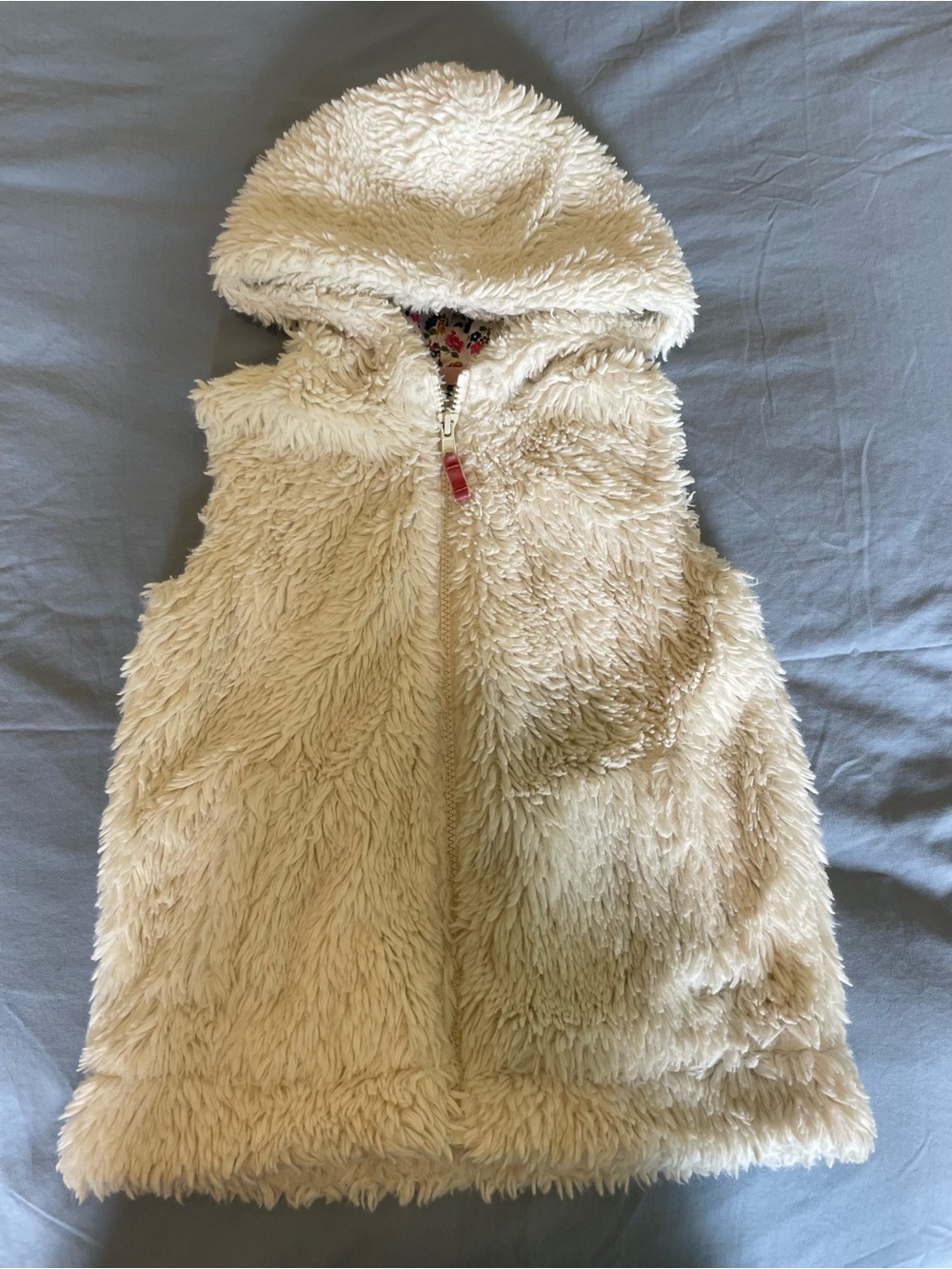 Mini Boden Cream Faux Fur Hooded Vest